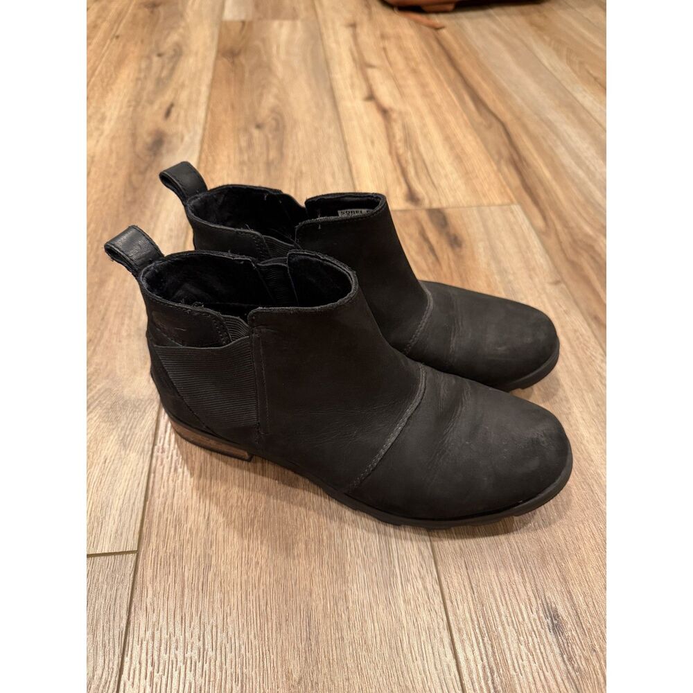 Sorel Emelie Womens Chelsea Boots Black Waterproof Nubuck Leather Size 9.5